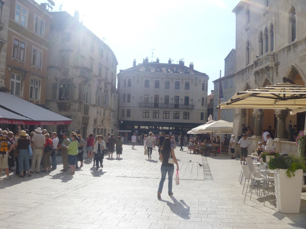 Split Piazza