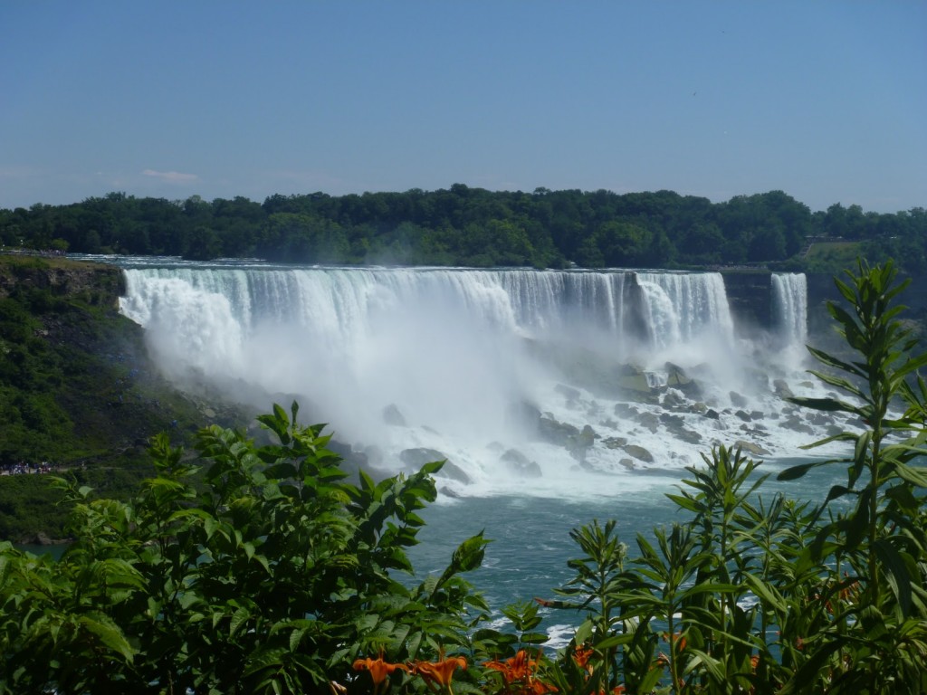 Picturesque Niagara Falls