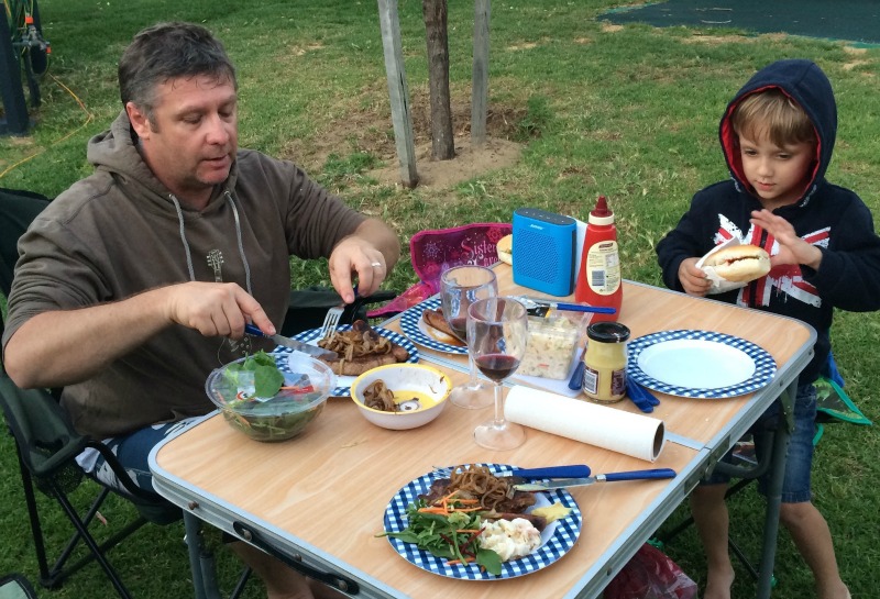 Image 6 - Family Outdoor Dining